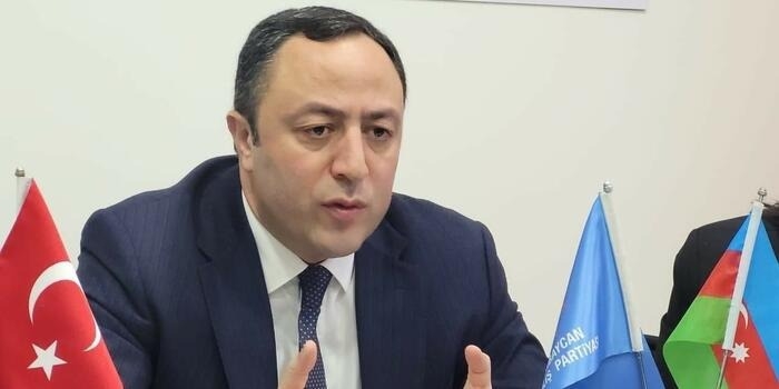 Anar Əsədlinin məhkəməsində ittiham aktı elan edildi