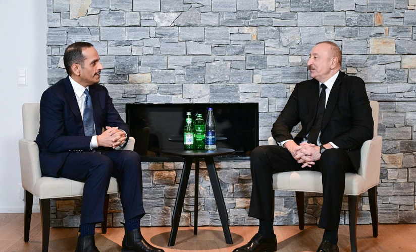 Prezident İlham Əliyev Davosda Qətərin Baş naziri və xarici işlər naziri ilə görüşüb