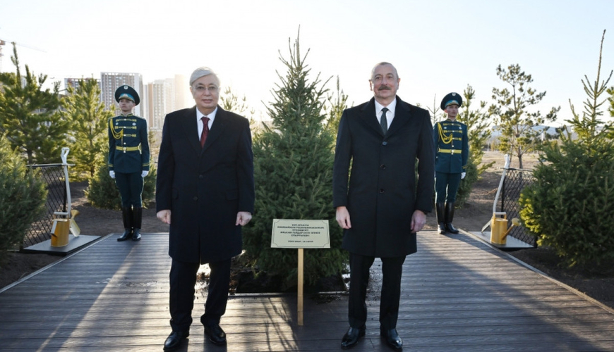 Tokayev: Heydər Əliyev kimi dünyamiqyaslı şəxsiyyətlərin xatirəsini əbədiləşdirmək bizim borcumuzdur