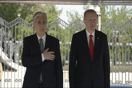 Dünyanın ən böyük iki türk dövləti arasında ciddi yaxınlaşma