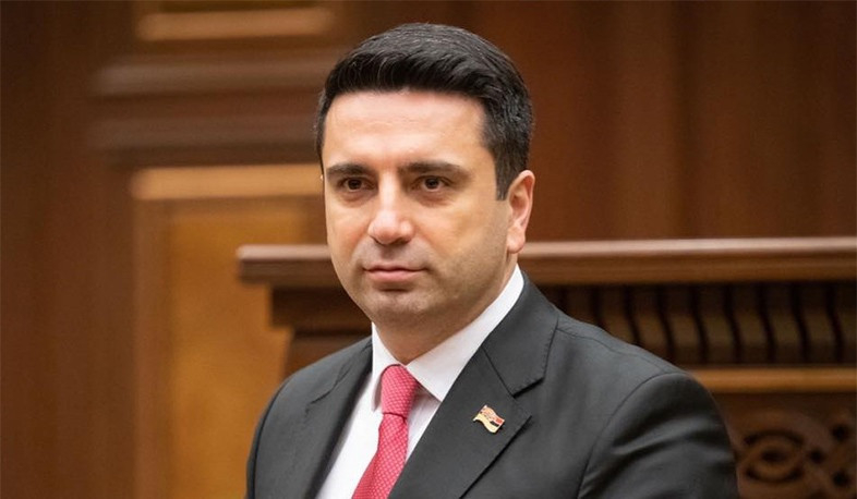Ermənistan parlamentinin sədri xəstəxanaya yerləşdirilib