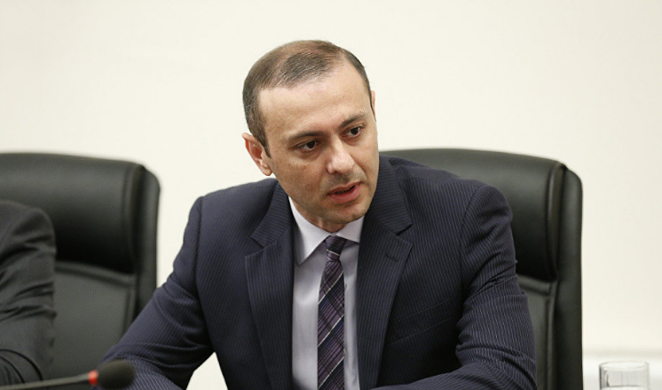 Армен Григорян винит Россию в обострении отношений с Азербайджаном
