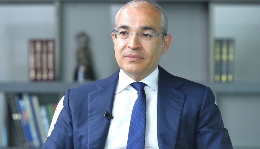 Mikayıl Cabbarov: "Ölkənin xarici borcu azalma tendensiyasın