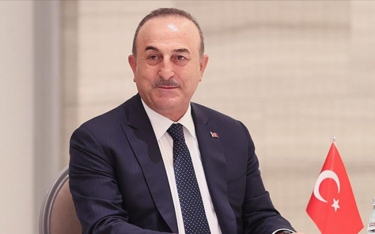 Чавушоглу: Армения должна подписать предложенное Азербайджаном мирное соглашение