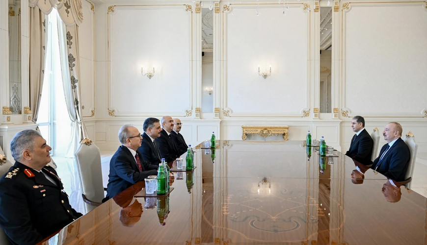 İlham Əliyev Türkiyənin daxili işlər nazirini qəbul etdi