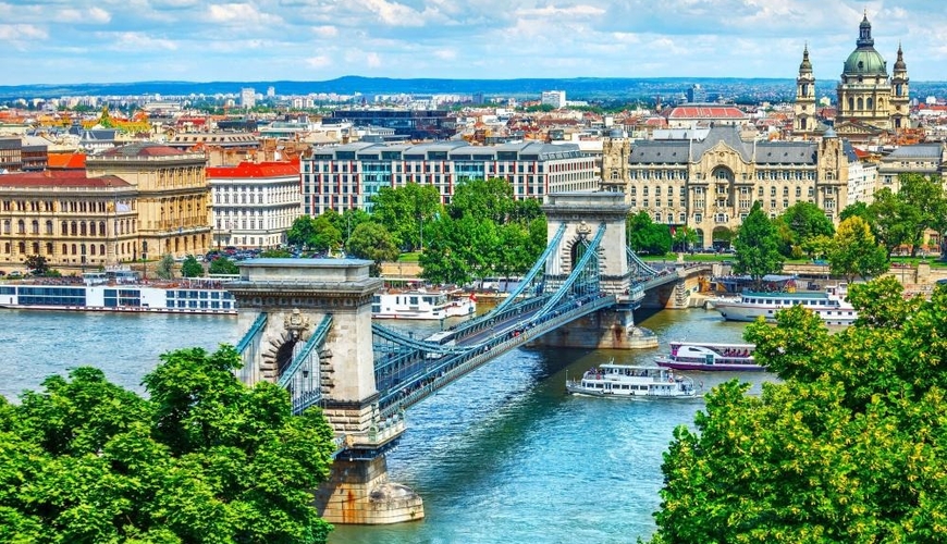 Macarıstan Brüsselin dondurduğu vəsaitlərin bir hissəsini ala biləcək