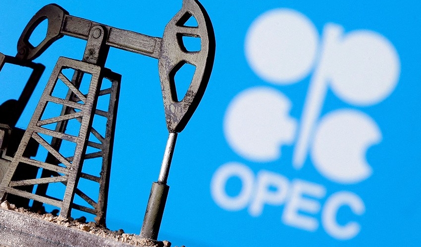 OPEK+ ölkələri neft hasilatını azaldır: Səudiyyə və Rusiyanın aparıcılığı ilə