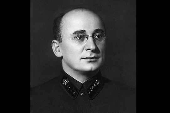 Lavrentiy_Beria_portrait_2.jpg (36 KB)