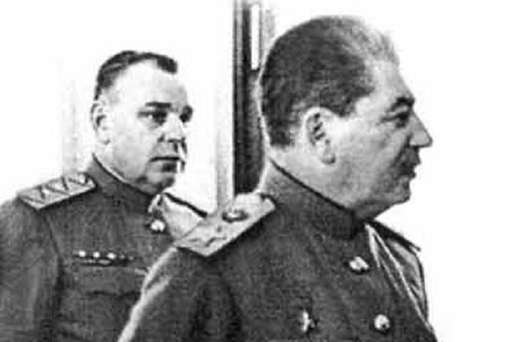 Nikolay-Vlasik-Stalin-01.jpg (87 KB)